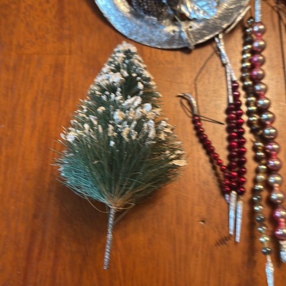 Vintage Christmas Ornament Bundle - Picture 5 of 7